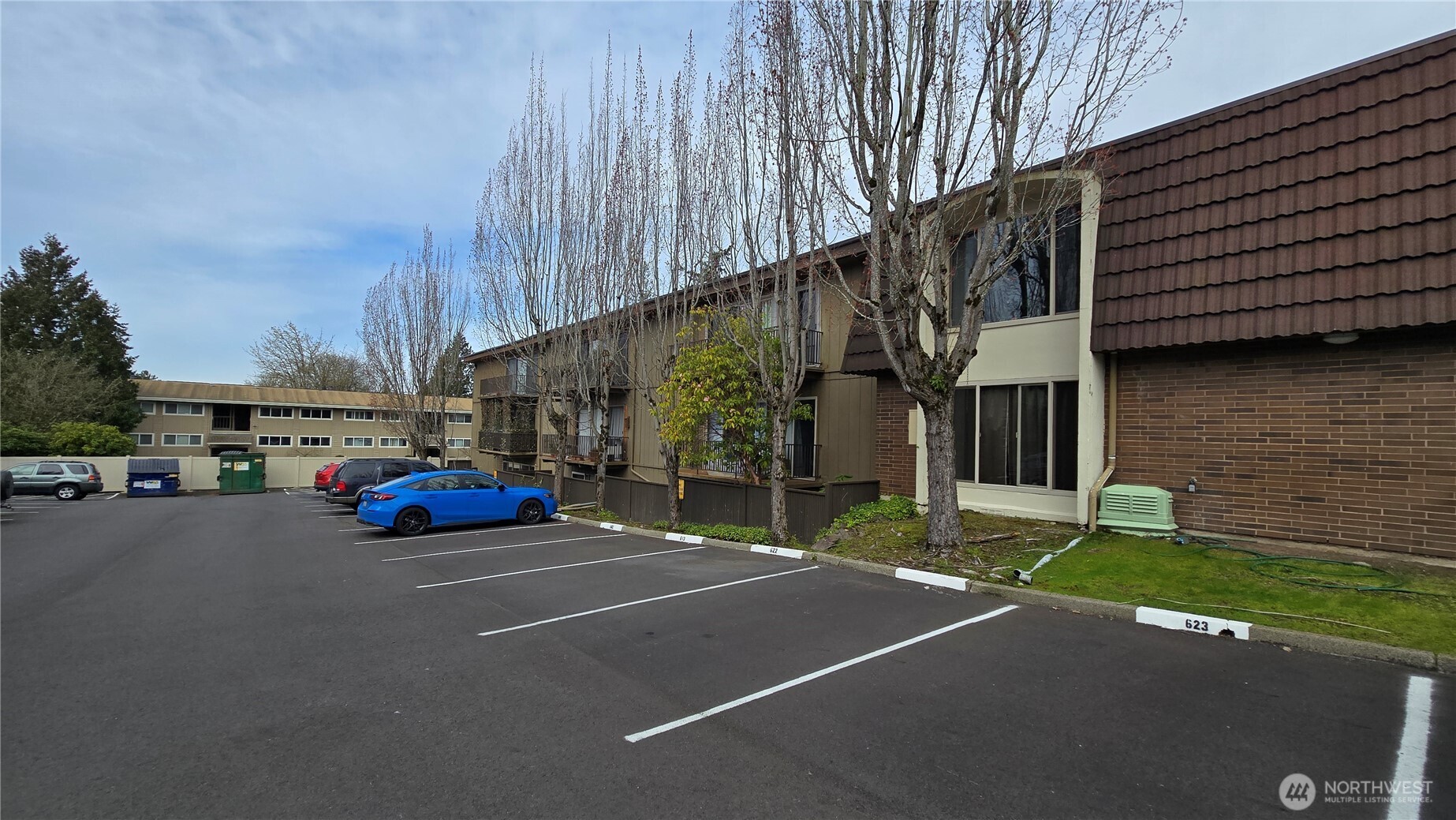11010 NE 68th Street #627, Kirkland, WA 98033
