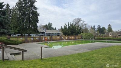 11010 NE 68th Street #627, Kirkland, WA 98033 - Photo 15