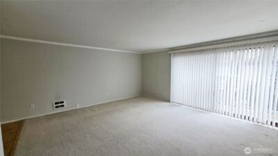 11010 NE 68th Street #627, Kirkland, WA 98033 - Photo 3