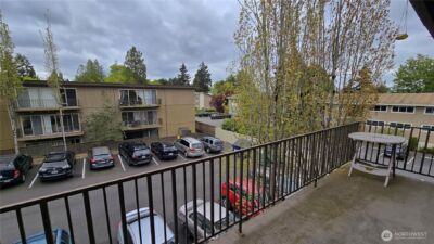11010 NE 68th Street #627, Kirkland, WA 98033