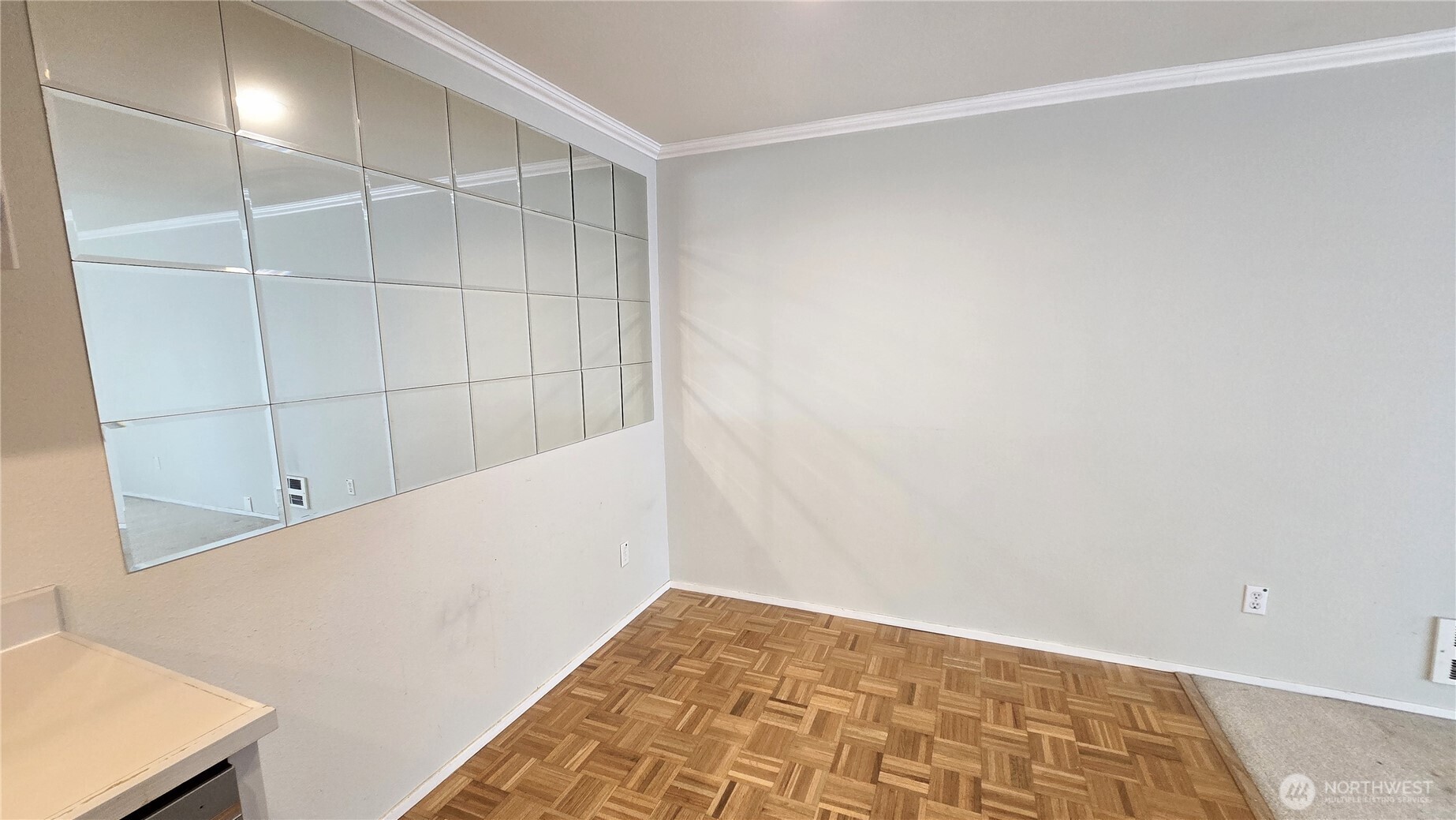 11010 NE 68th Street #627, Kirkland, WA 98033