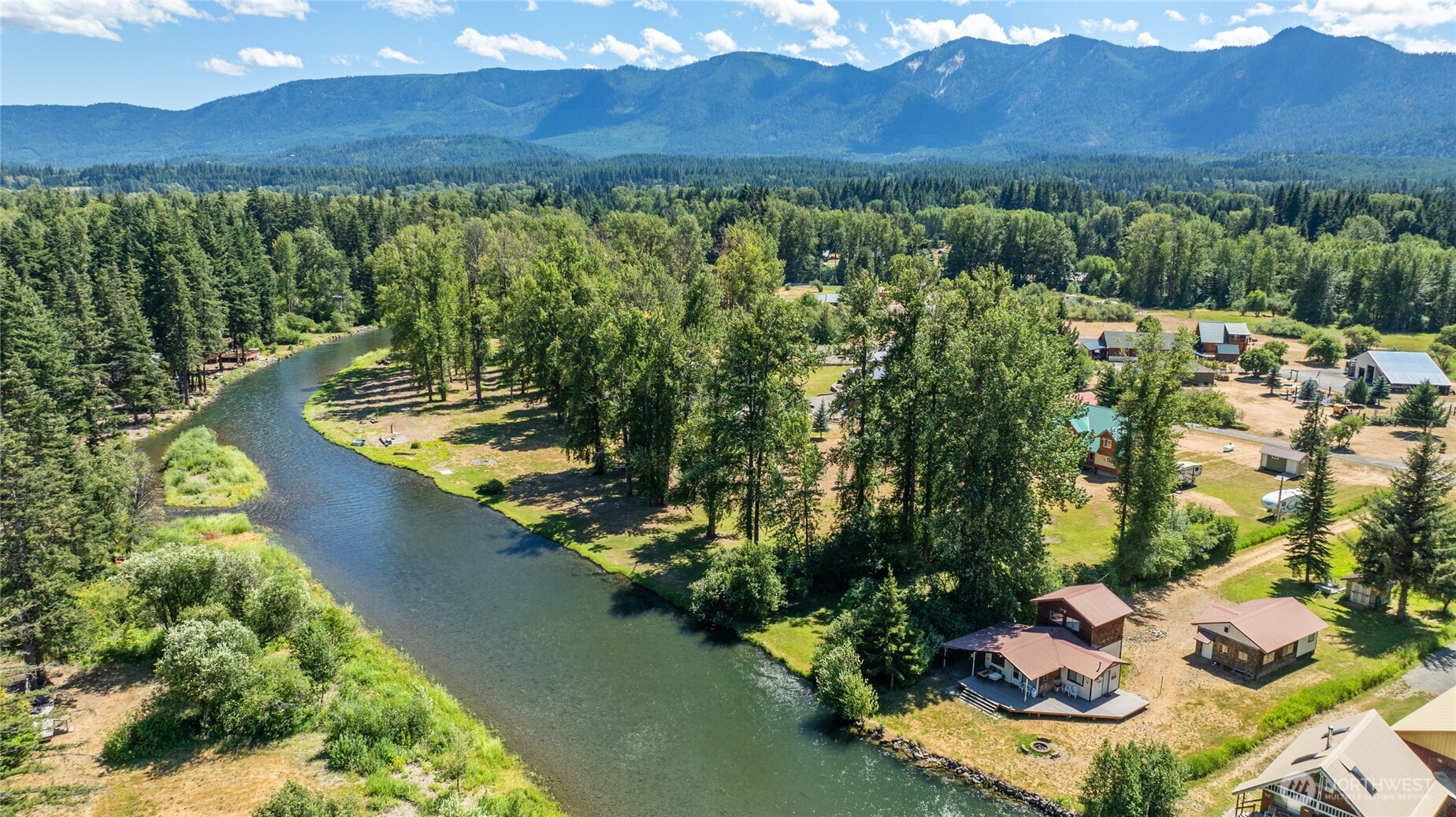 530 Elk Meadows Road , Cle Elum, WA 98922