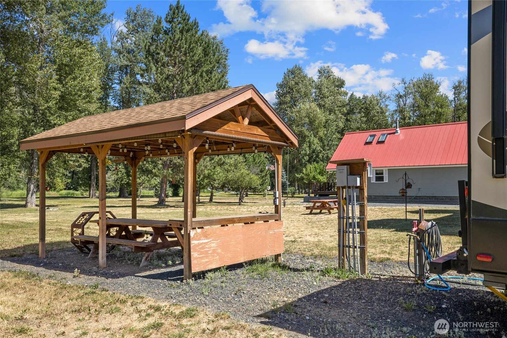 530 Elk Meadows Road , Cle Elum, WA 98922
