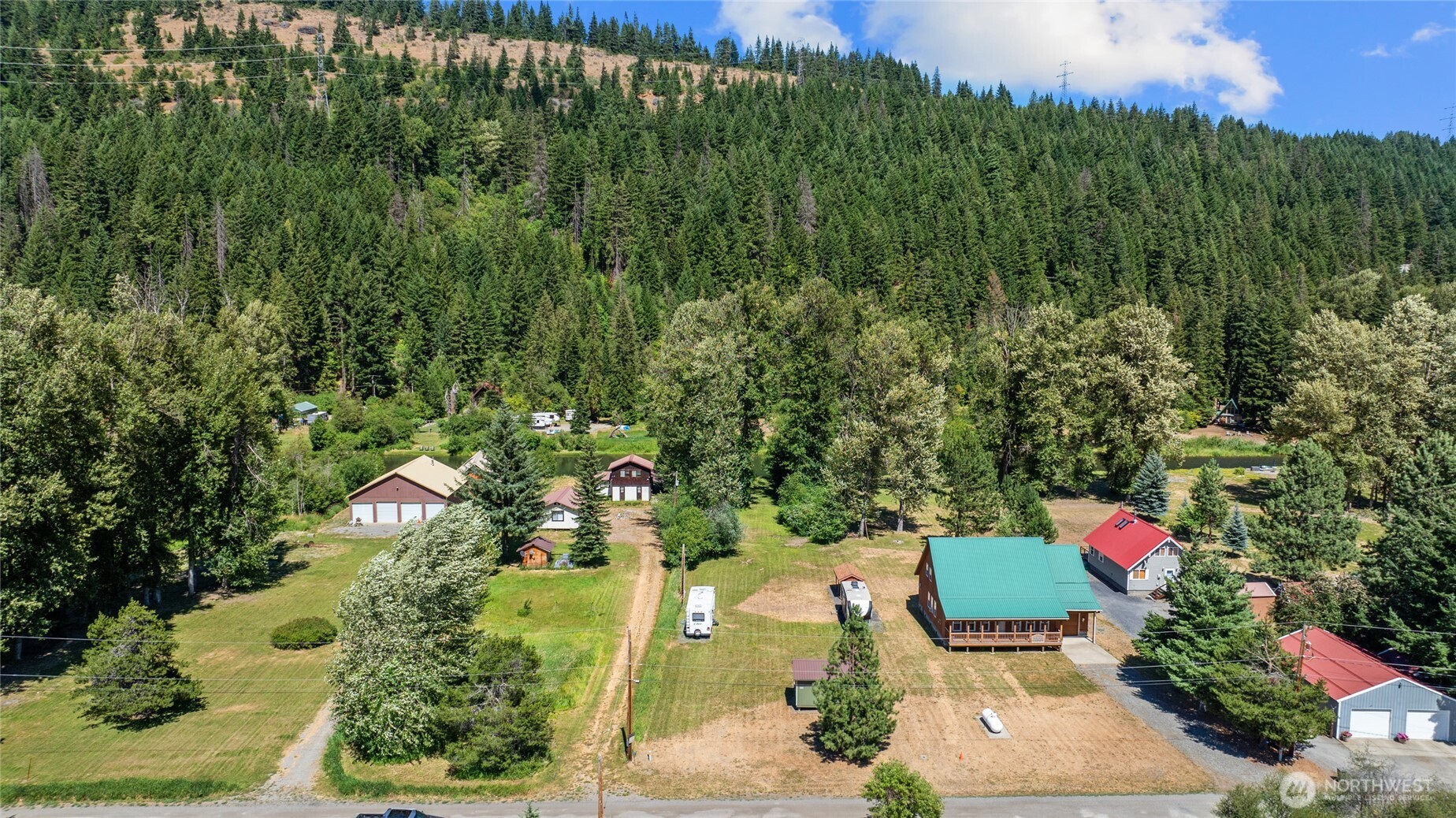 530 Elk Meadows Road , Cle Elum, WA 98922