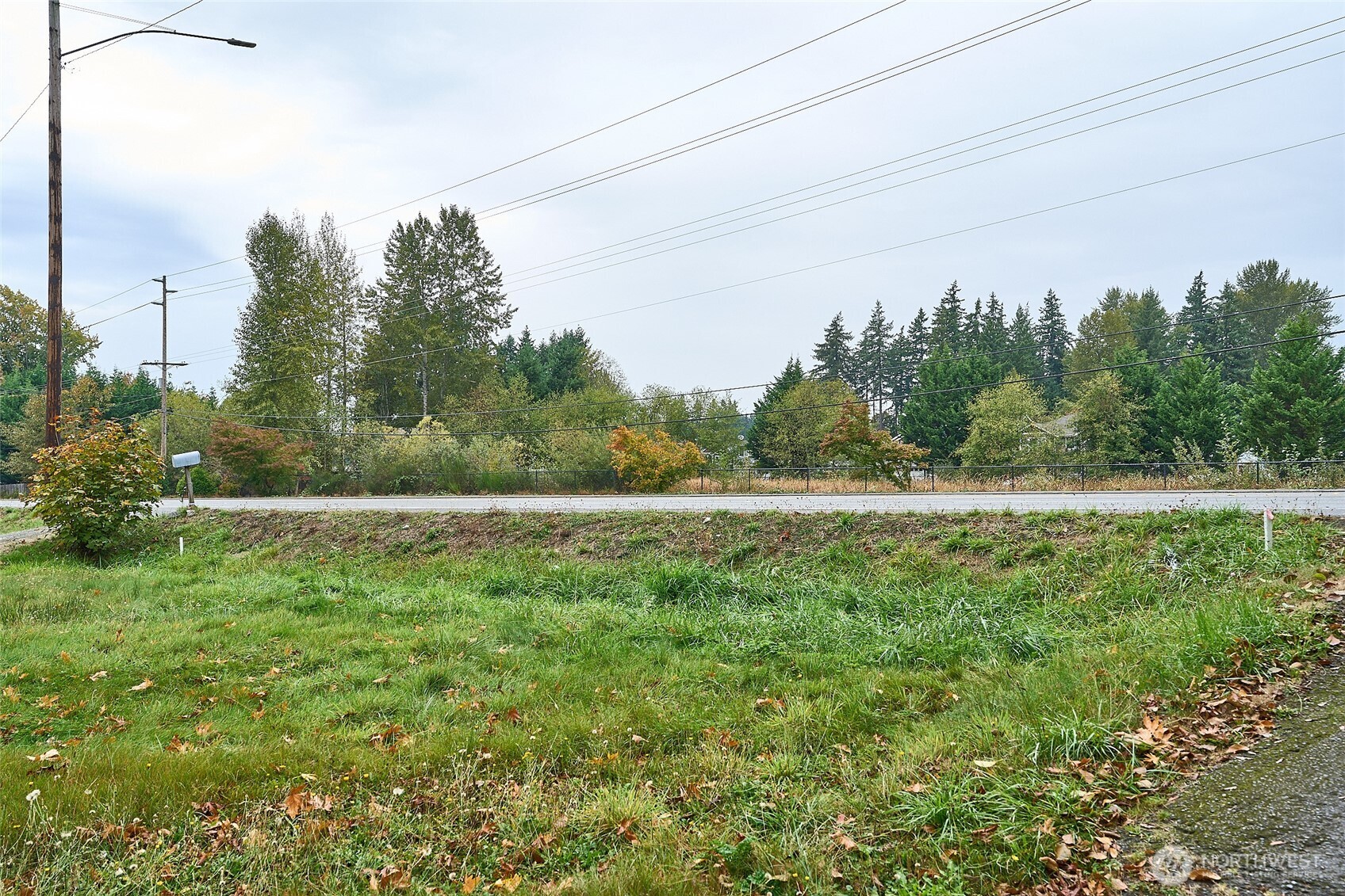 54 XX NE 4th , Renton, WA 98059