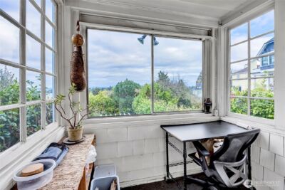 1612 22nd Avenue E, Seattle, WA 98112 - Photo 12