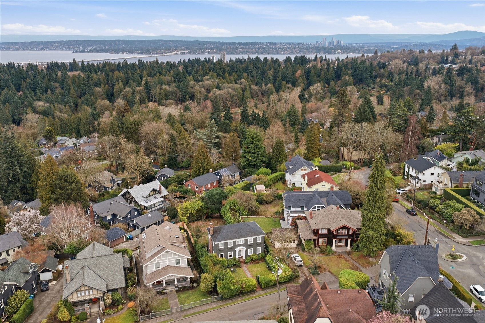 1612 22nd Avenue E, Seattle, WA 98112