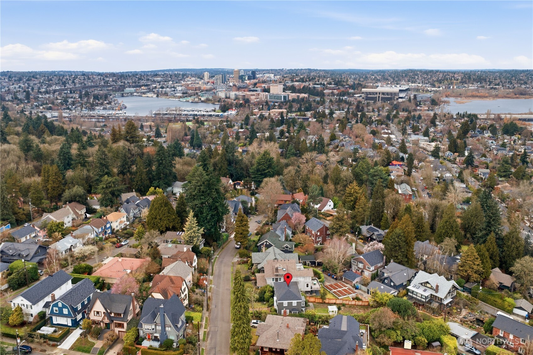 1612 22nd Avenue E, Seattle, WA 98112