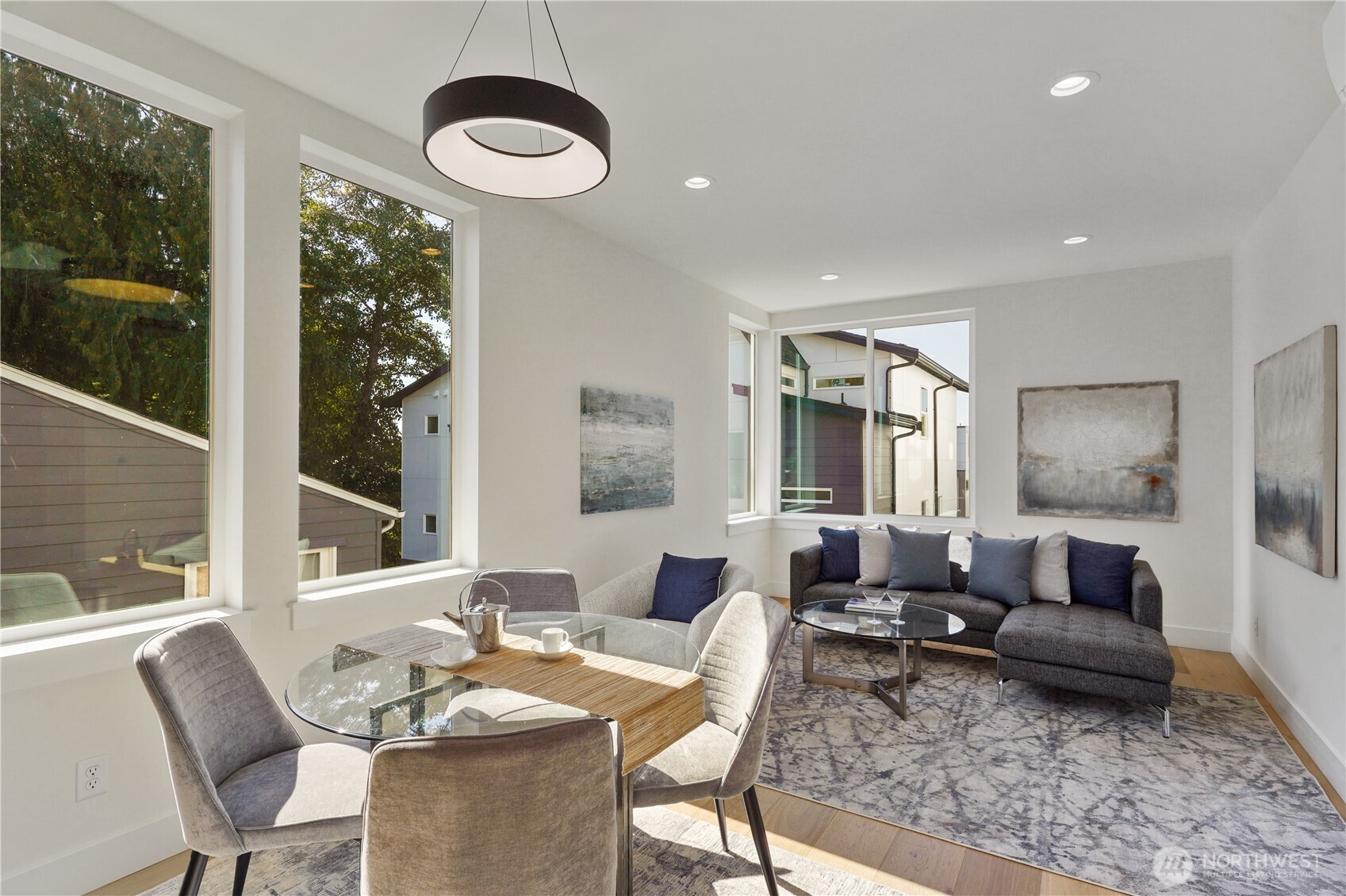 9013 14th Avenue SW, Seattle, WA 98106