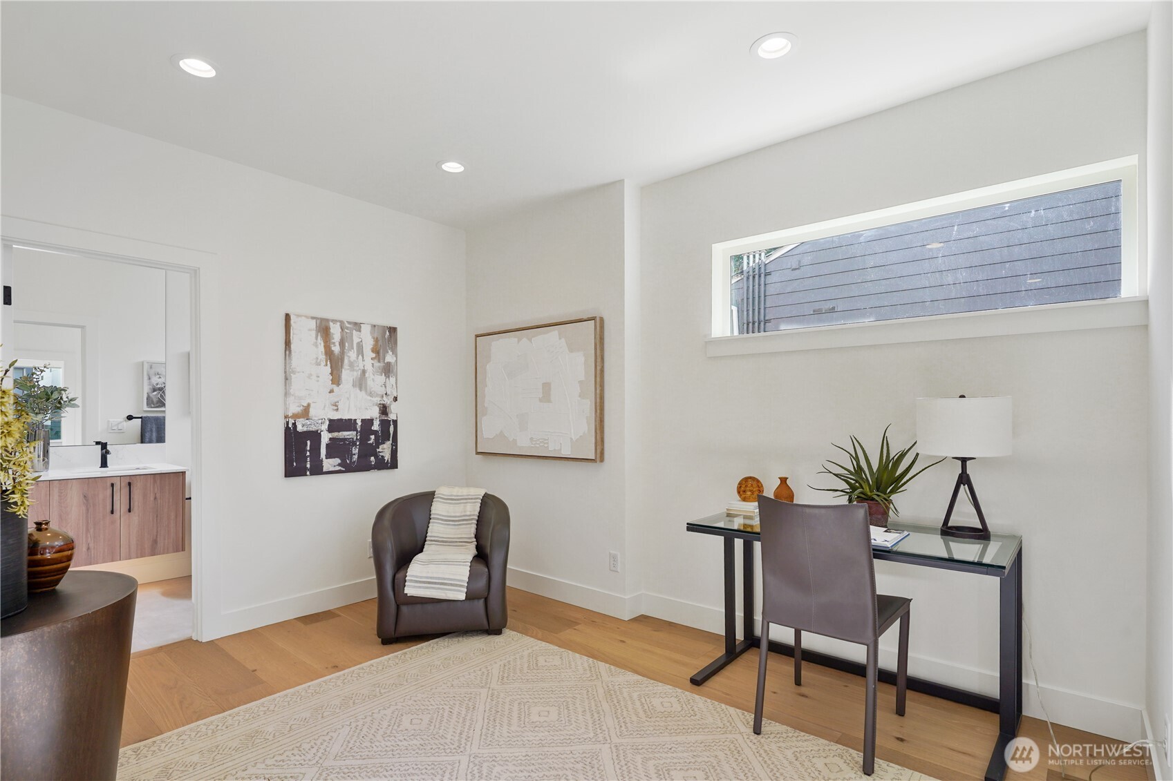 9013 14th Avenue SW, Seattle, WA 98106