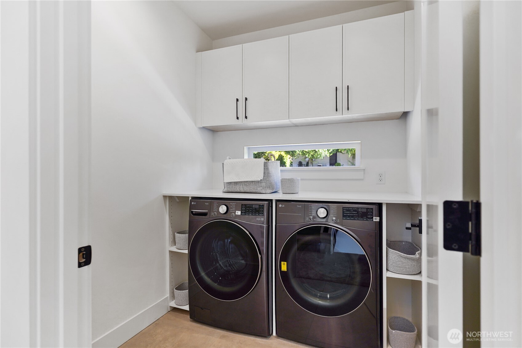 9013 14th Avenue SW, Seattle, WA 98106