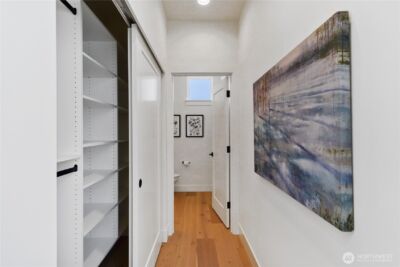 9013 14th Avenue SW, Seattle, WA 98106 - Photo 3