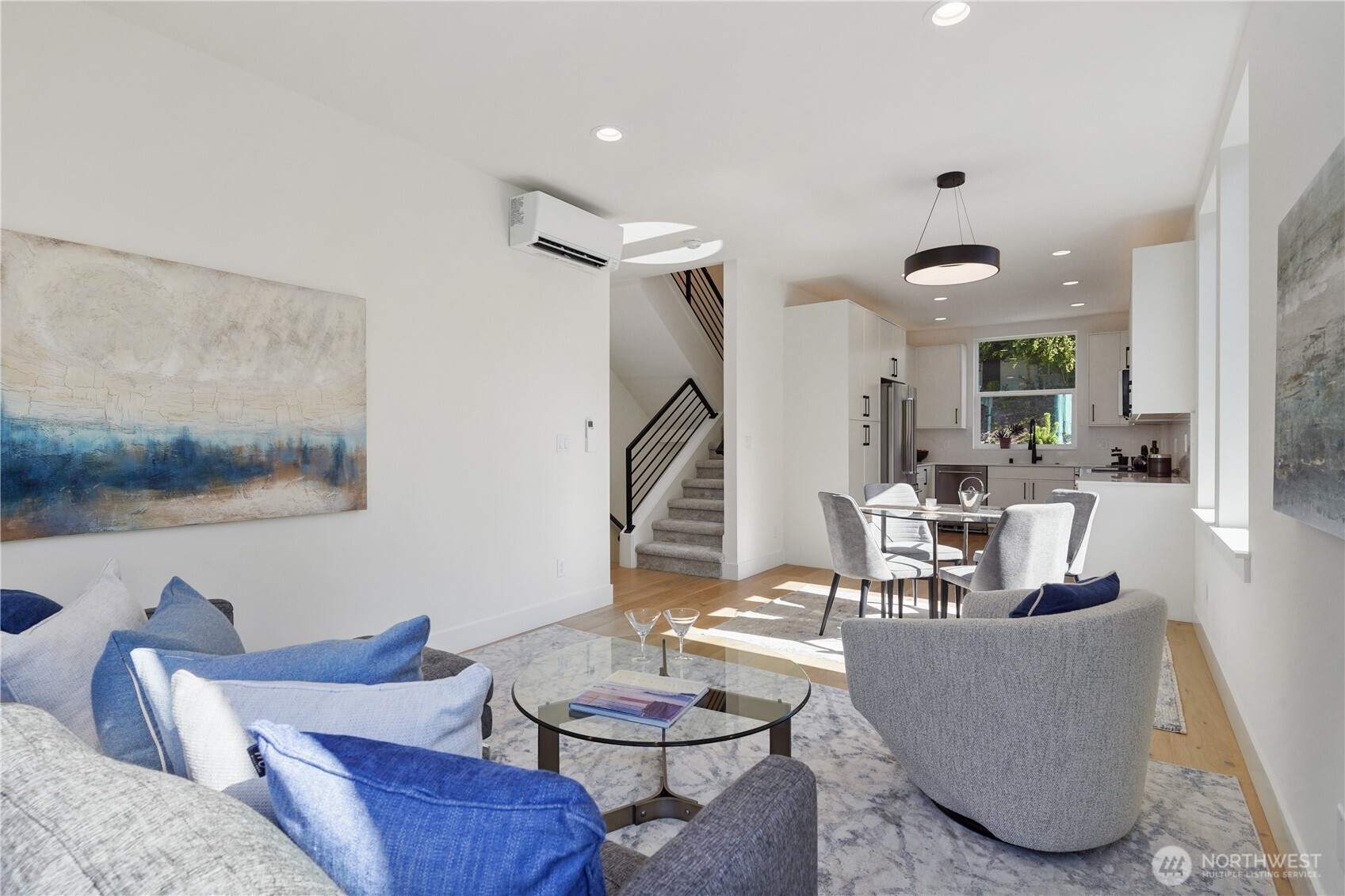 9013 14th Avenue SW, Seattle, WA 98106