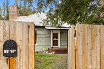 115 E Third Street , Cle Elum, WA 98922