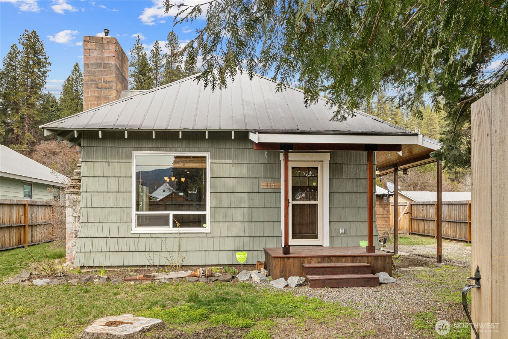 115 E Third Street , Cle Elum, WA 98922