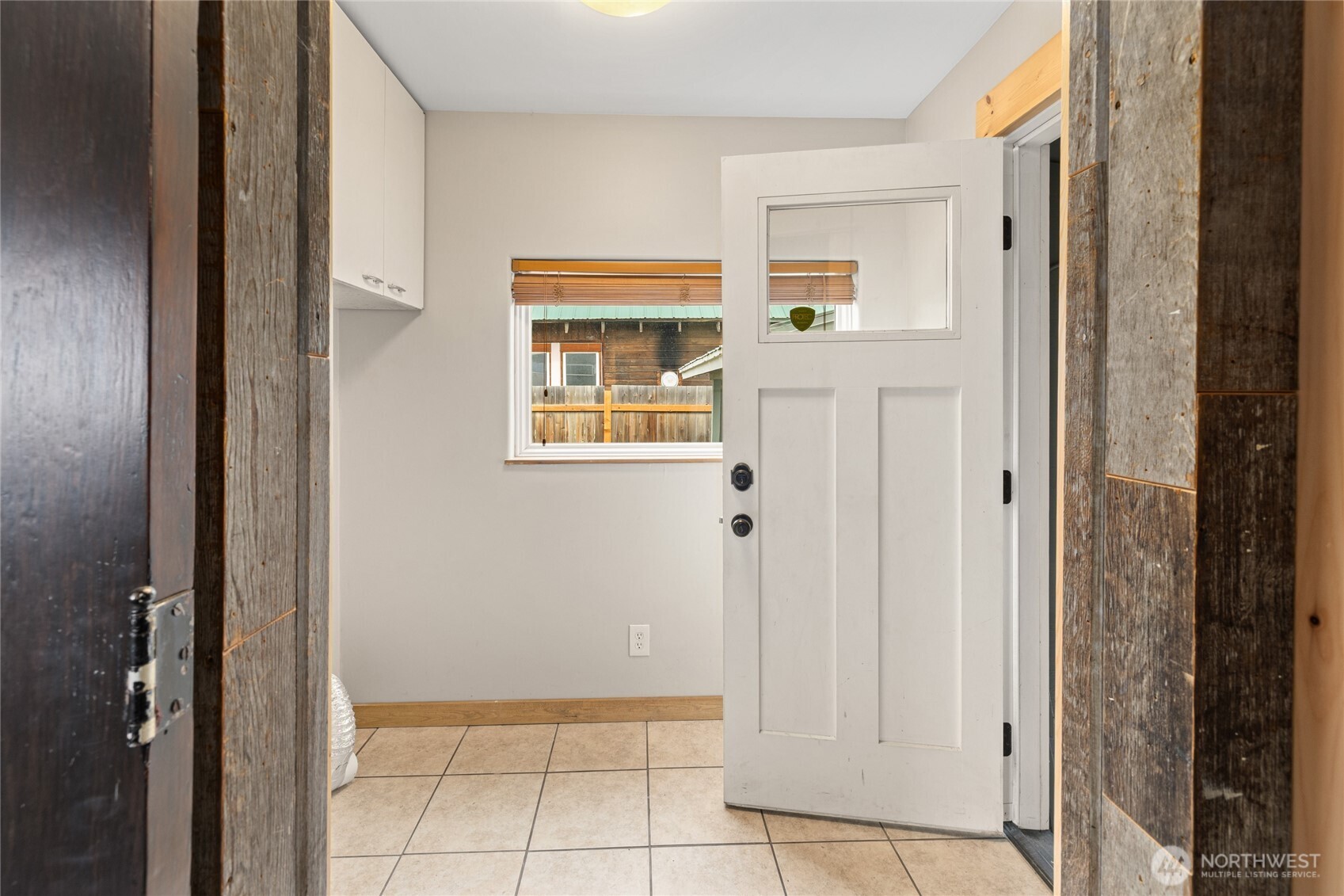 115 E Third Street , Cle Elum, WA 98922