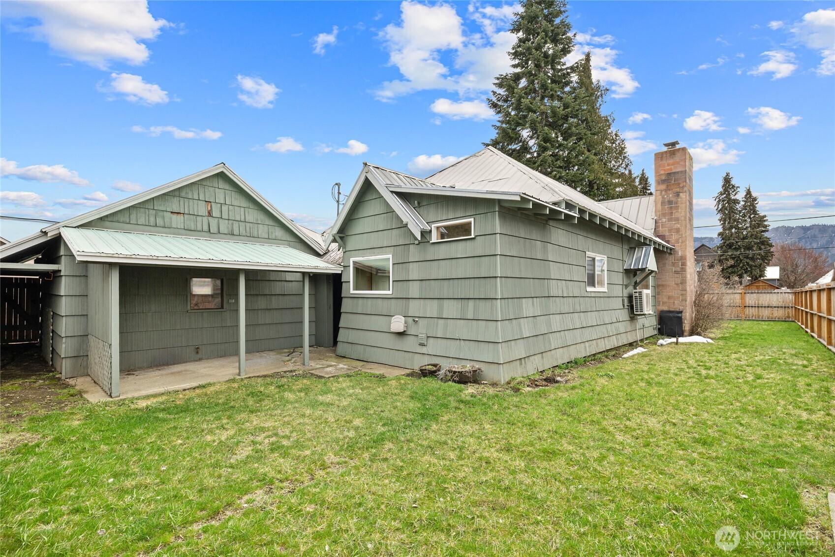 115 E Third Street , Cle Elum, WA 98922
