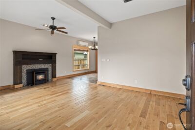 115 E Third Street , Cle Elum, WA 98922 - Photo 3