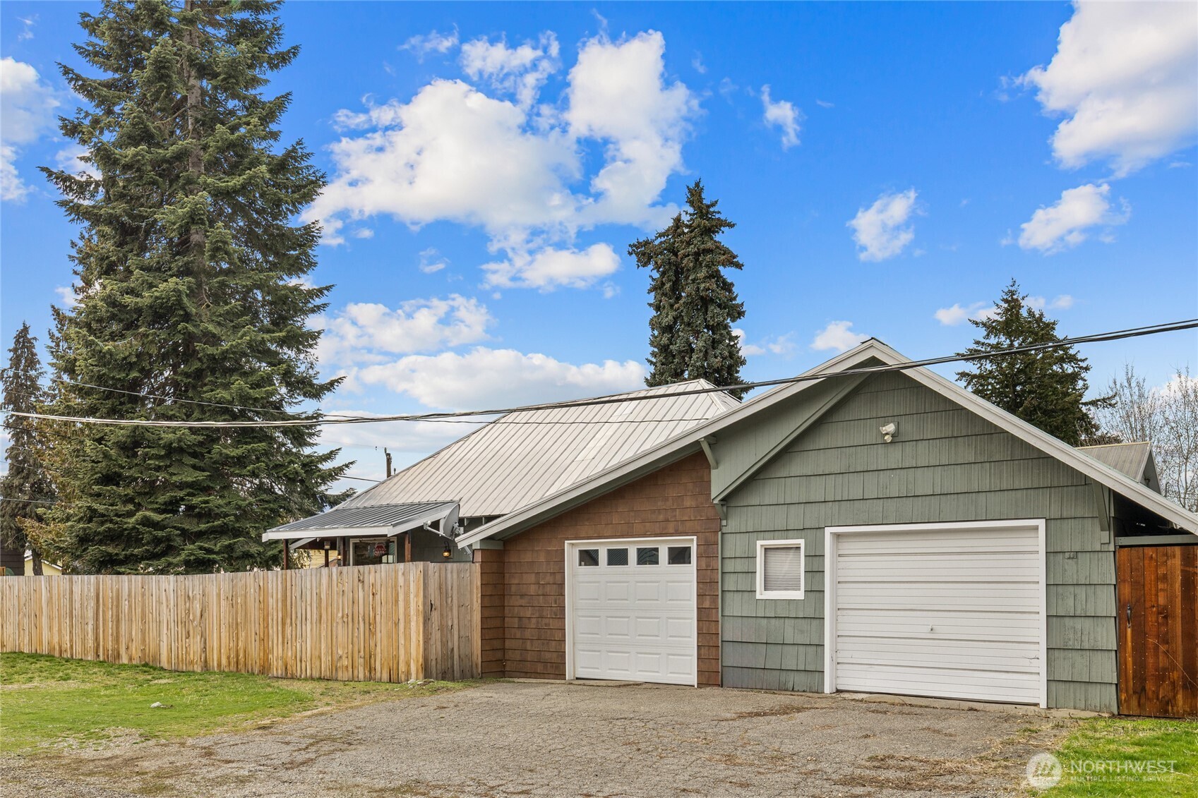115 E Third Street , Cle Elum, WA 98922