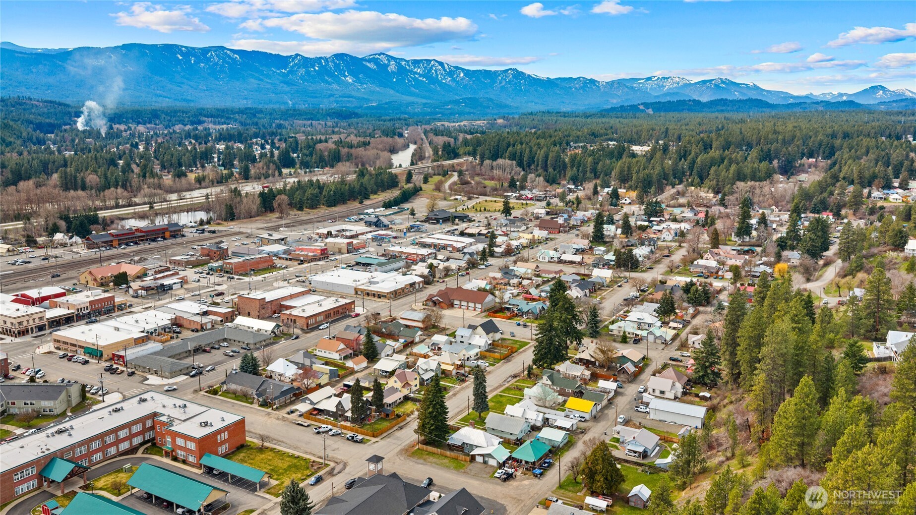 115 E Third Street , Cle Elum, WA 98922