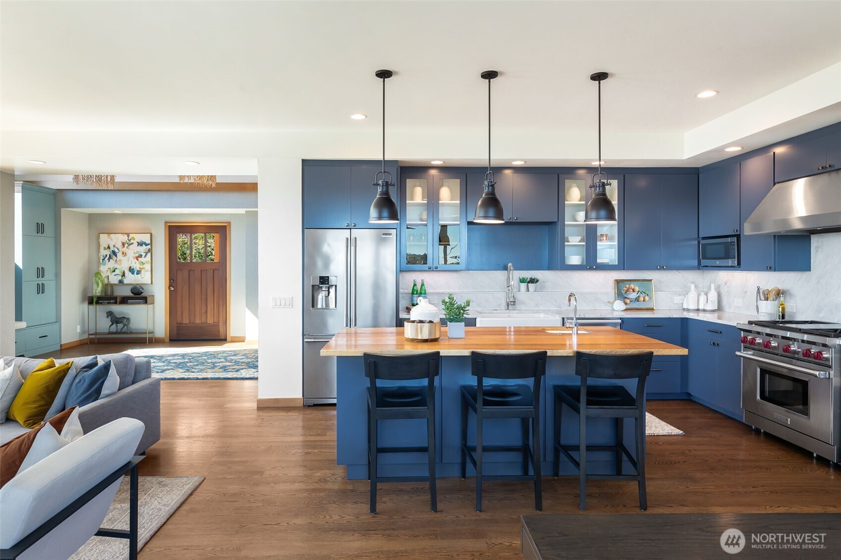 2506 W Halladay Street , Seattle, WA 98199