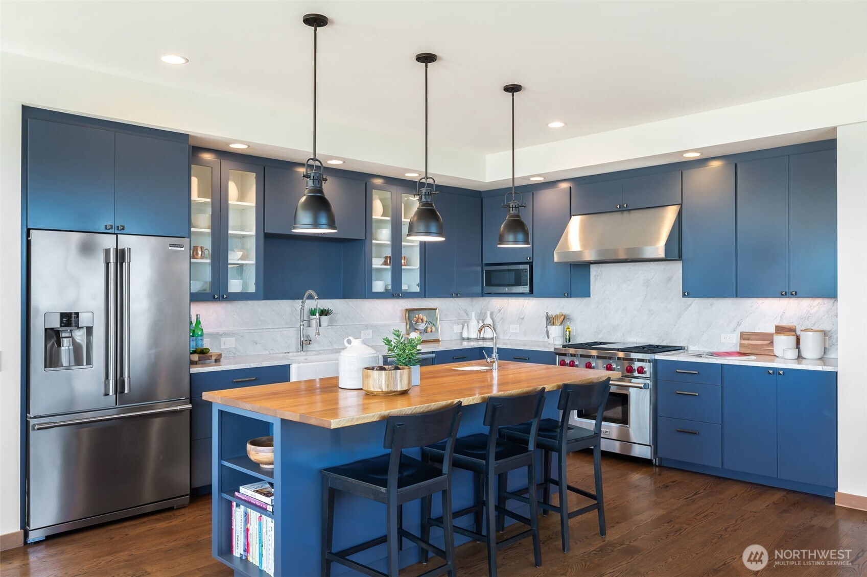 2506 W Halladay Street , Seattle, WA 98199