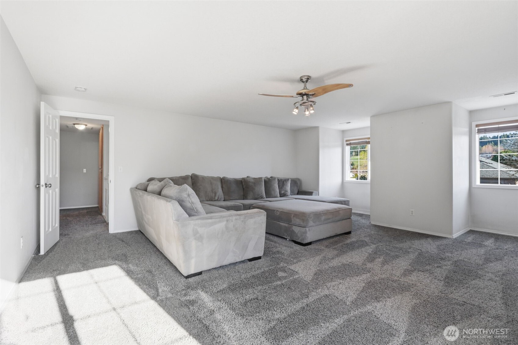 728 E Heritage Loop , La Center, WA 98629