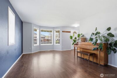 728 E Heritage Loop , La Center, WA 98629 - Photo 4