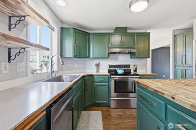 728 E Heritage Loop , La Center, WA 98629 - Photo 8