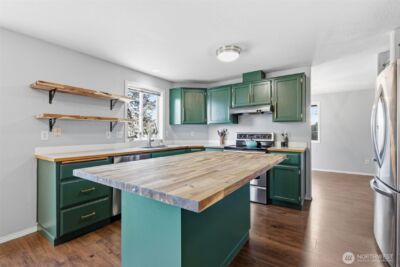 728 E Heritage Loop , La Center, WA 98629 - Photo 9