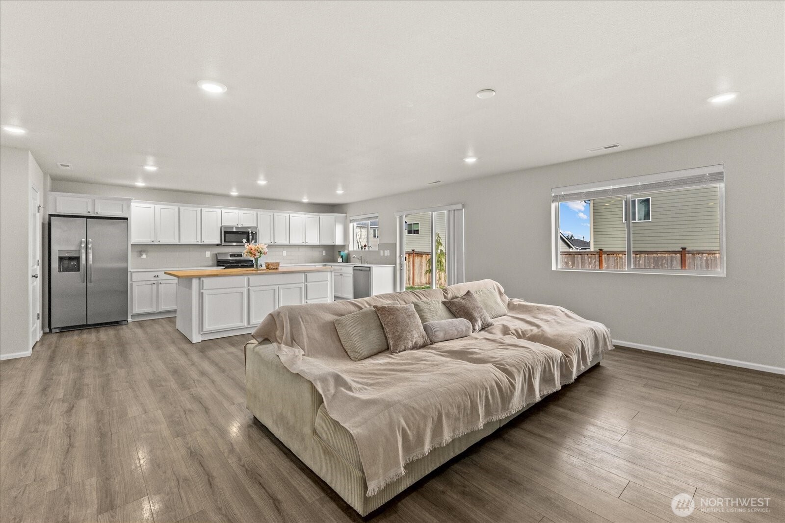 13477 195th Street E, Graham, WA 98338