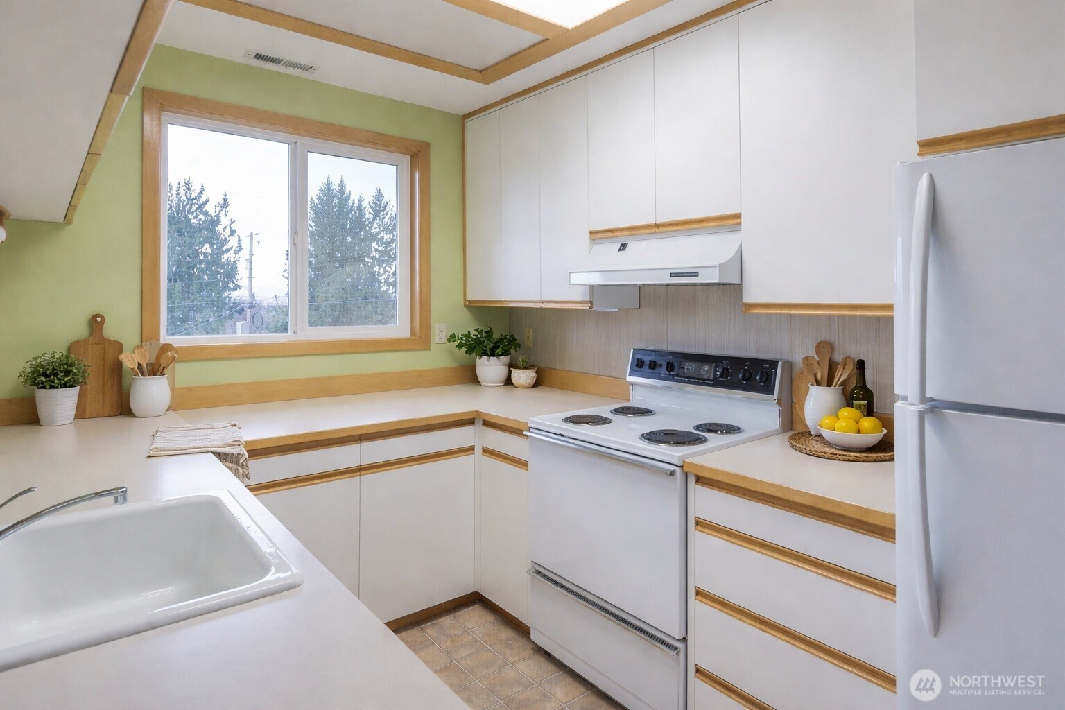 17290 Soundview Road , Mount Vernon, WA 98274