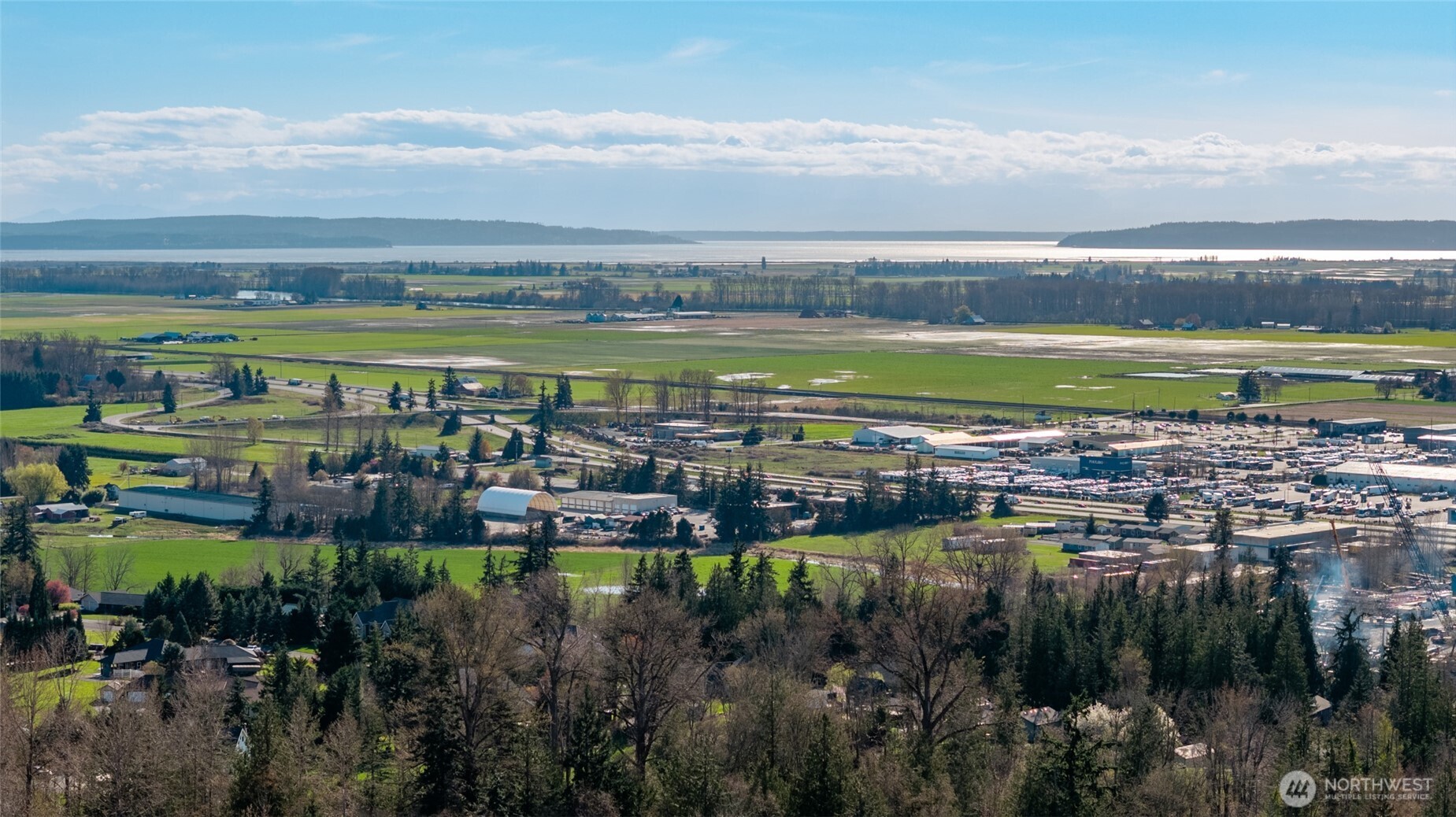 17290 Soundview Road , Mount Vernon, WA 98274