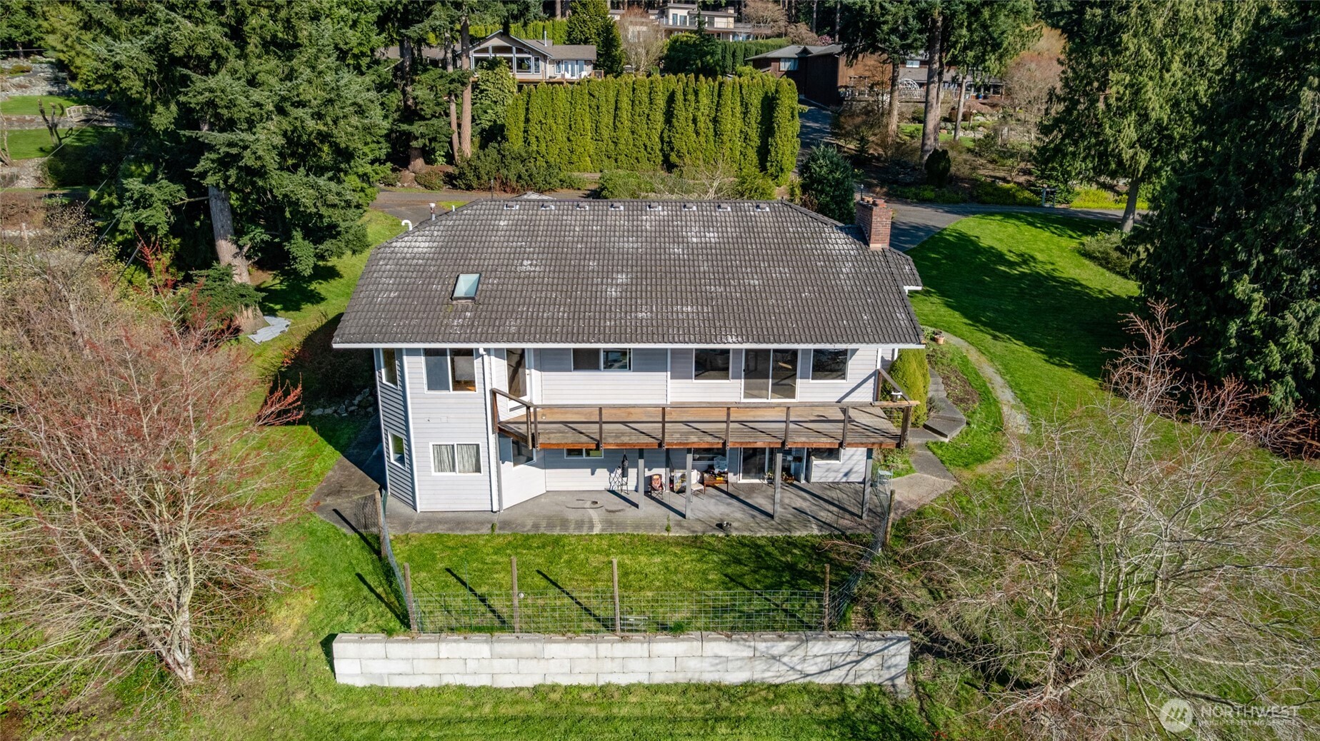 17290 Soundview Road , Mount Vernon, WA 98274