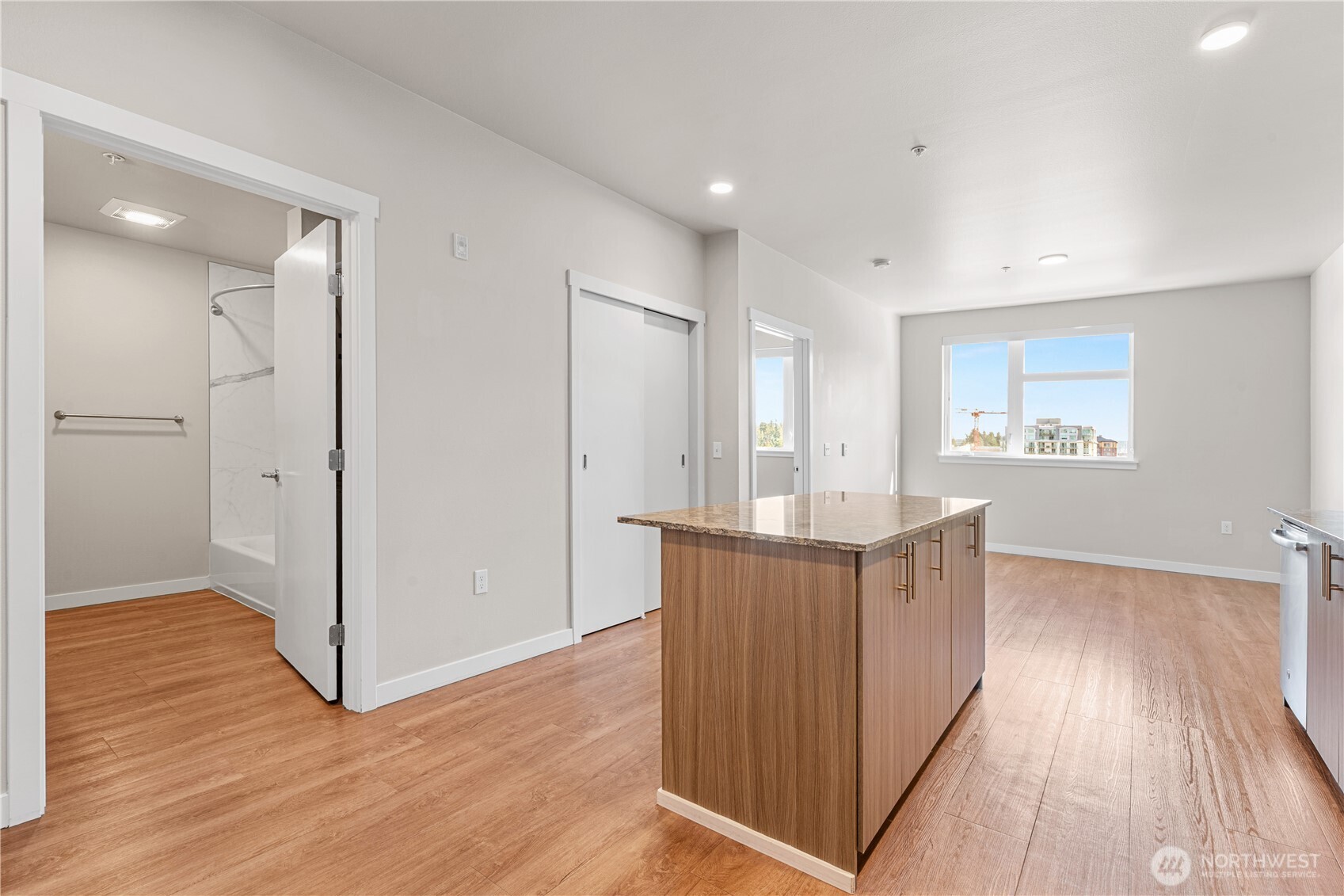 1085 103rd Avenue NE #617, Bellevue, WA 98004