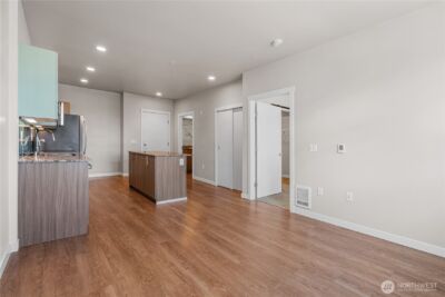 1085 103rd Avenue NE #617, Bellevue, WA 98004 - Photo 16