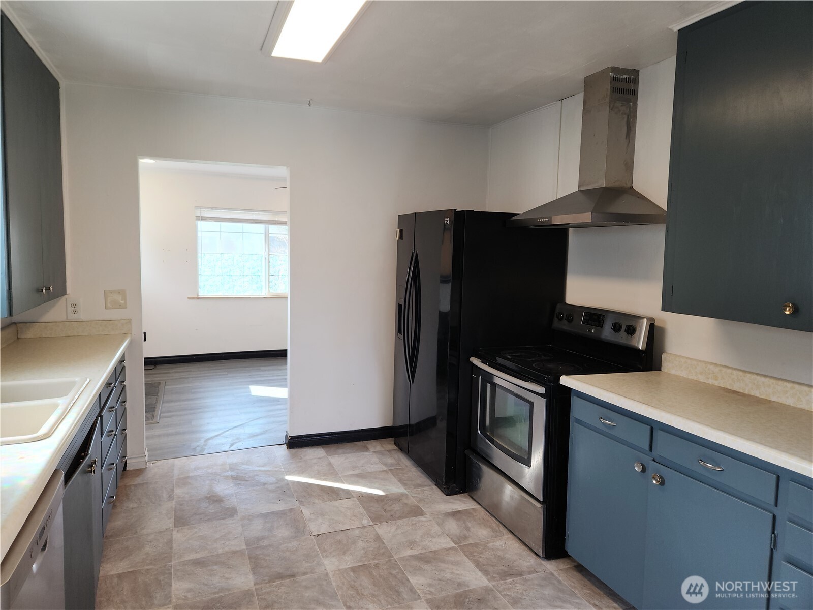 2902 Dover Street , Longview, WA 98632