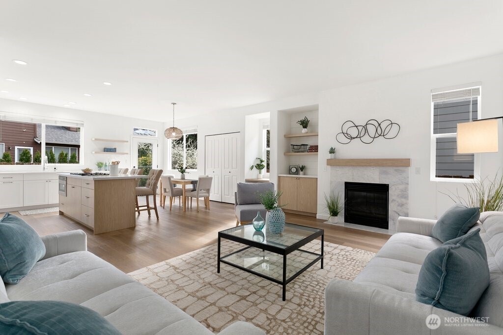 24023 SE 10th Street , Sammamish, WA 98075