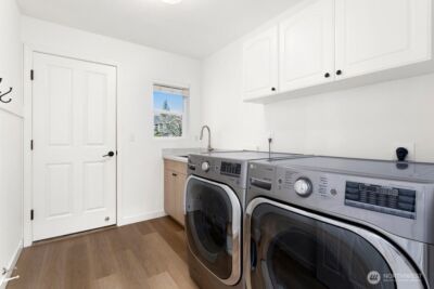 24023 SE 10th Street , Sammamish, WA 98075 - Photo 18