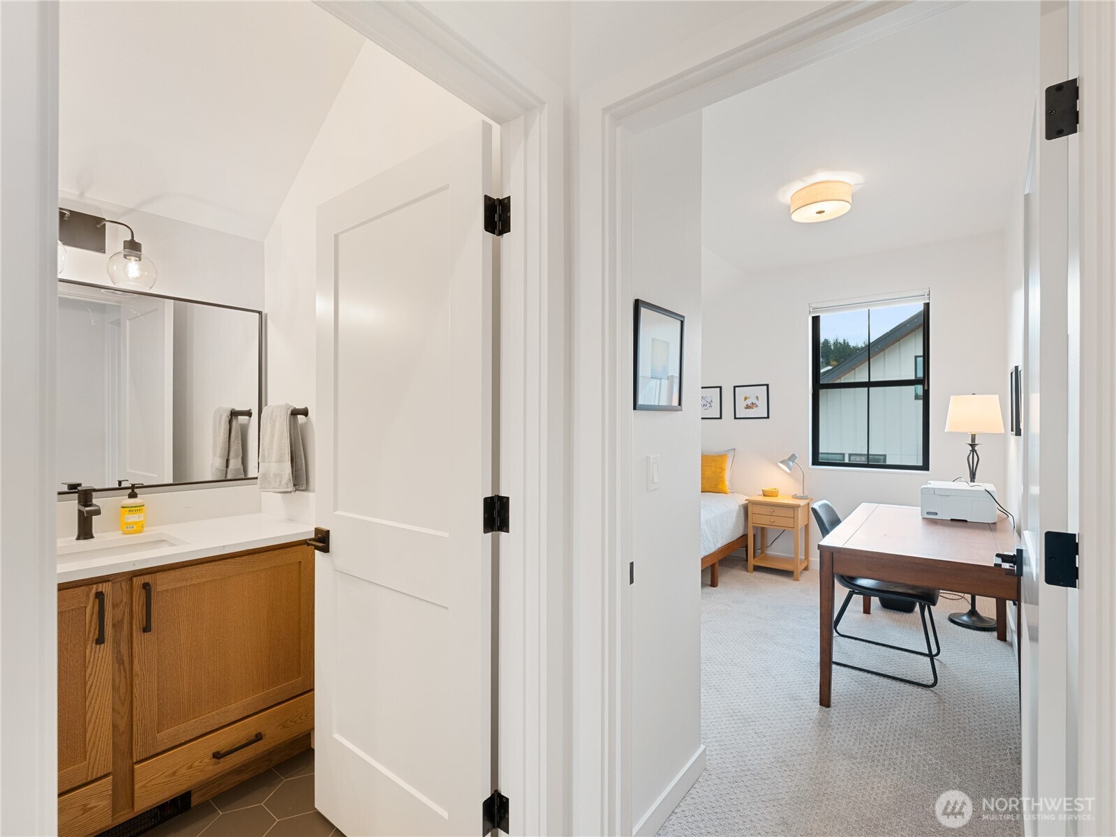 3918 Crosswinds Court , Anacortes, WA 98221