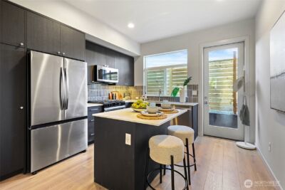 9748 A Holman Road NW, Seattle, WA 98117 - Photo 9