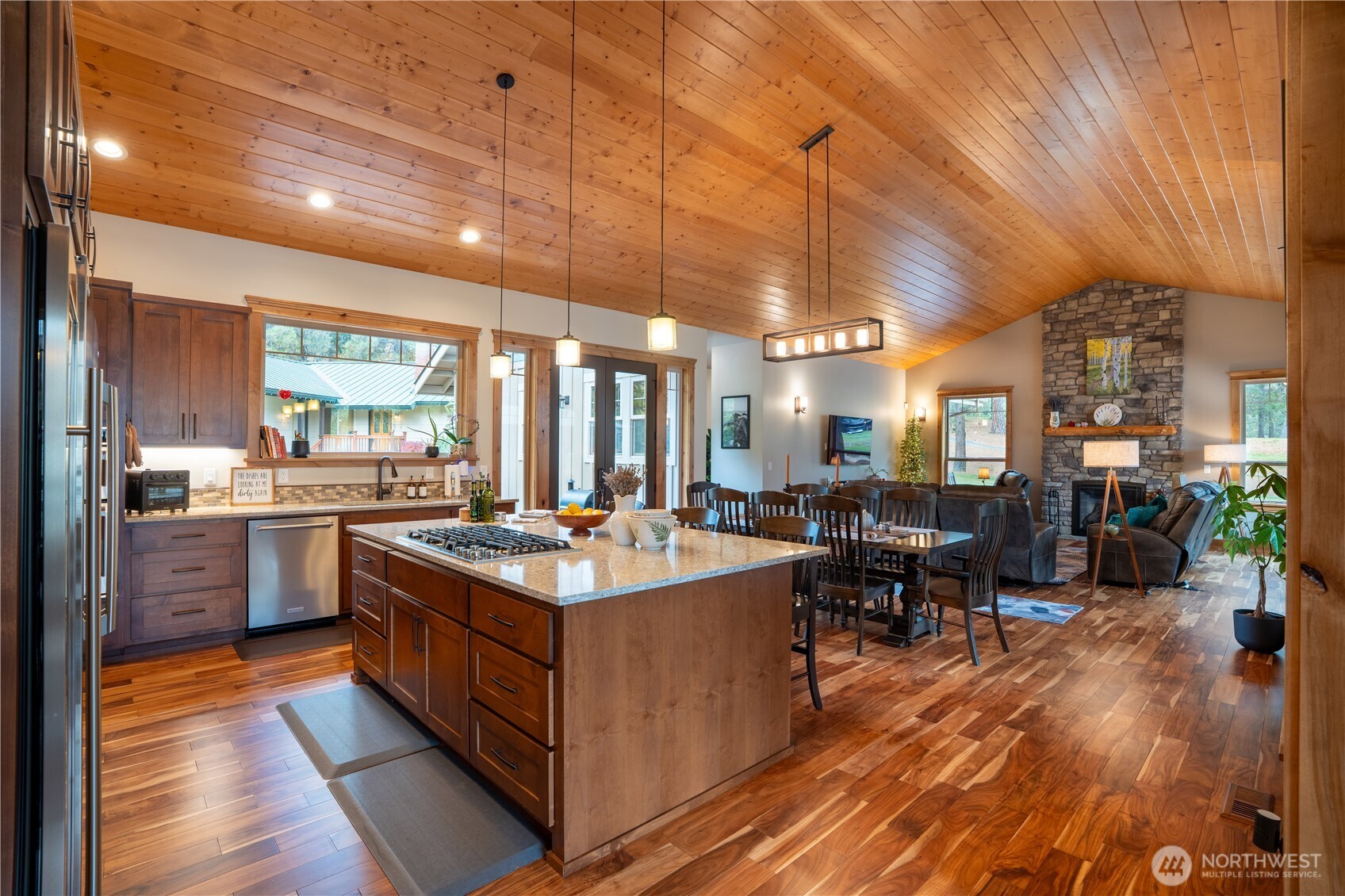 9047 Icicle Road , Leavenworth, WA 98826