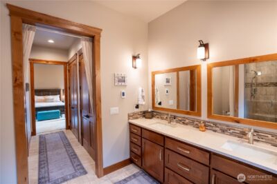 9047 Icicle Road , Leavenworth, WA 98826 - Photo 12