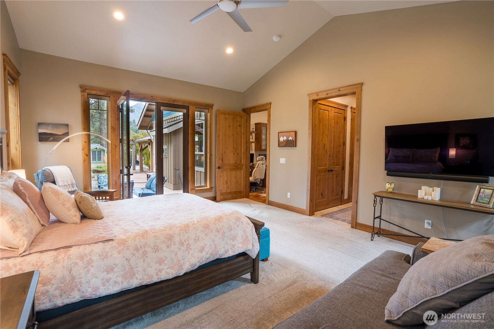 9047 Icicle Road , Leavenworth, WA 98826