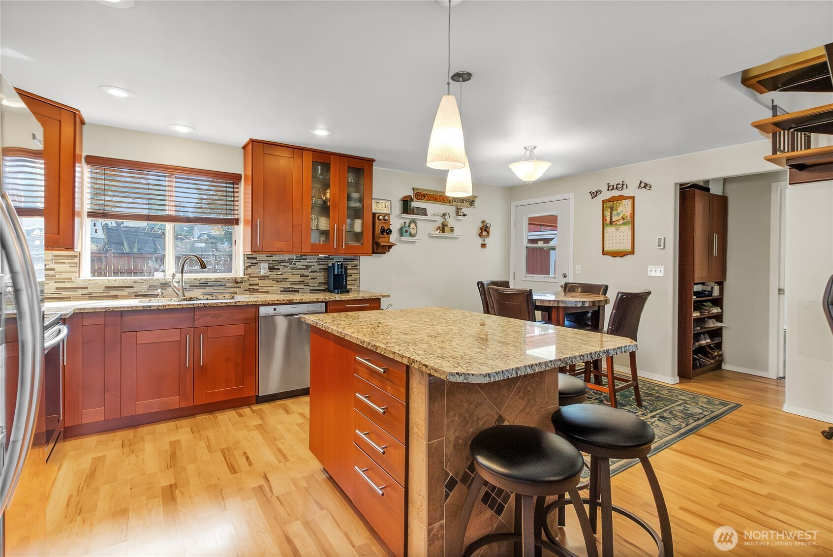 14305 14307 107th Avenue Ct E, Puyallup, WA 98374