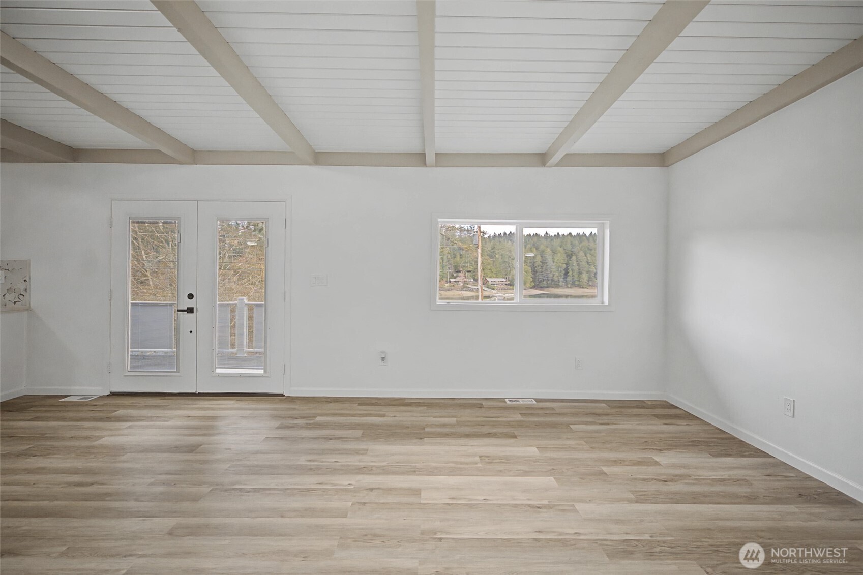 9406 Glencove Road NW, Gig Harbor, WA 98329