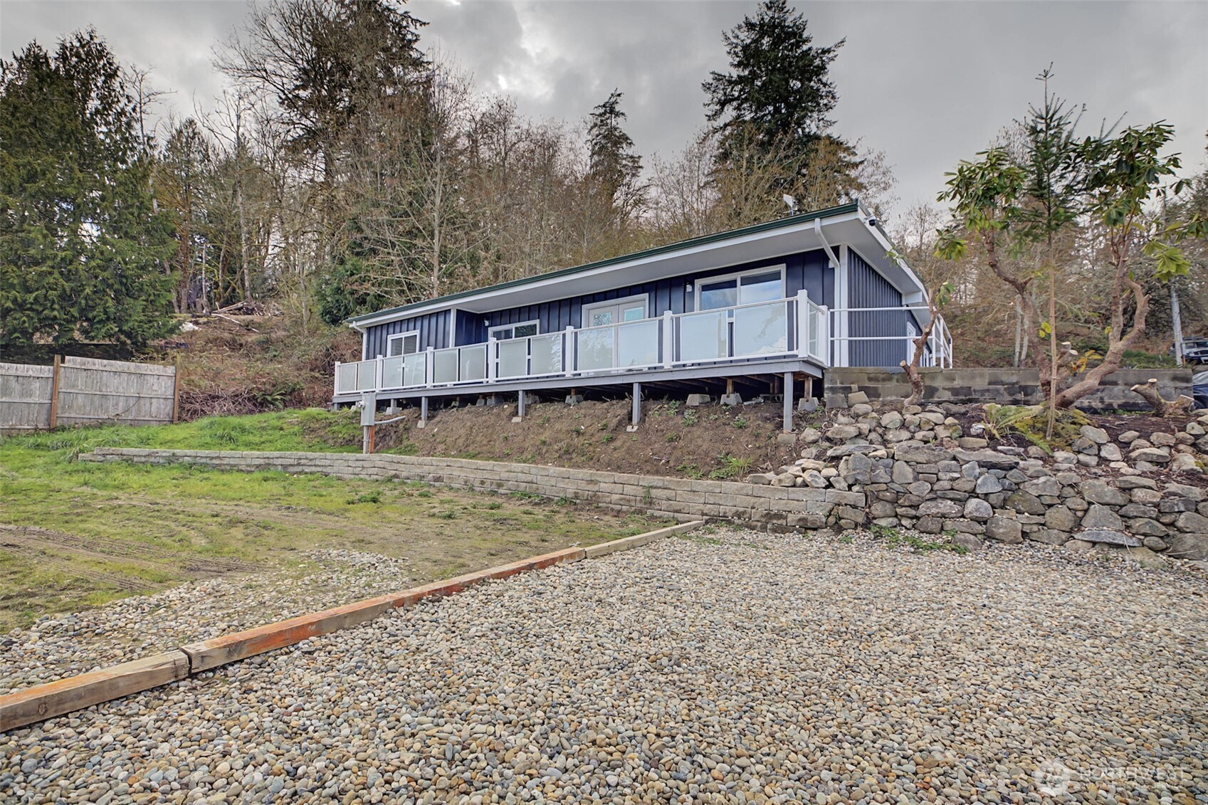9406 Glencove Road NW, Gig Harbor, WA 98329