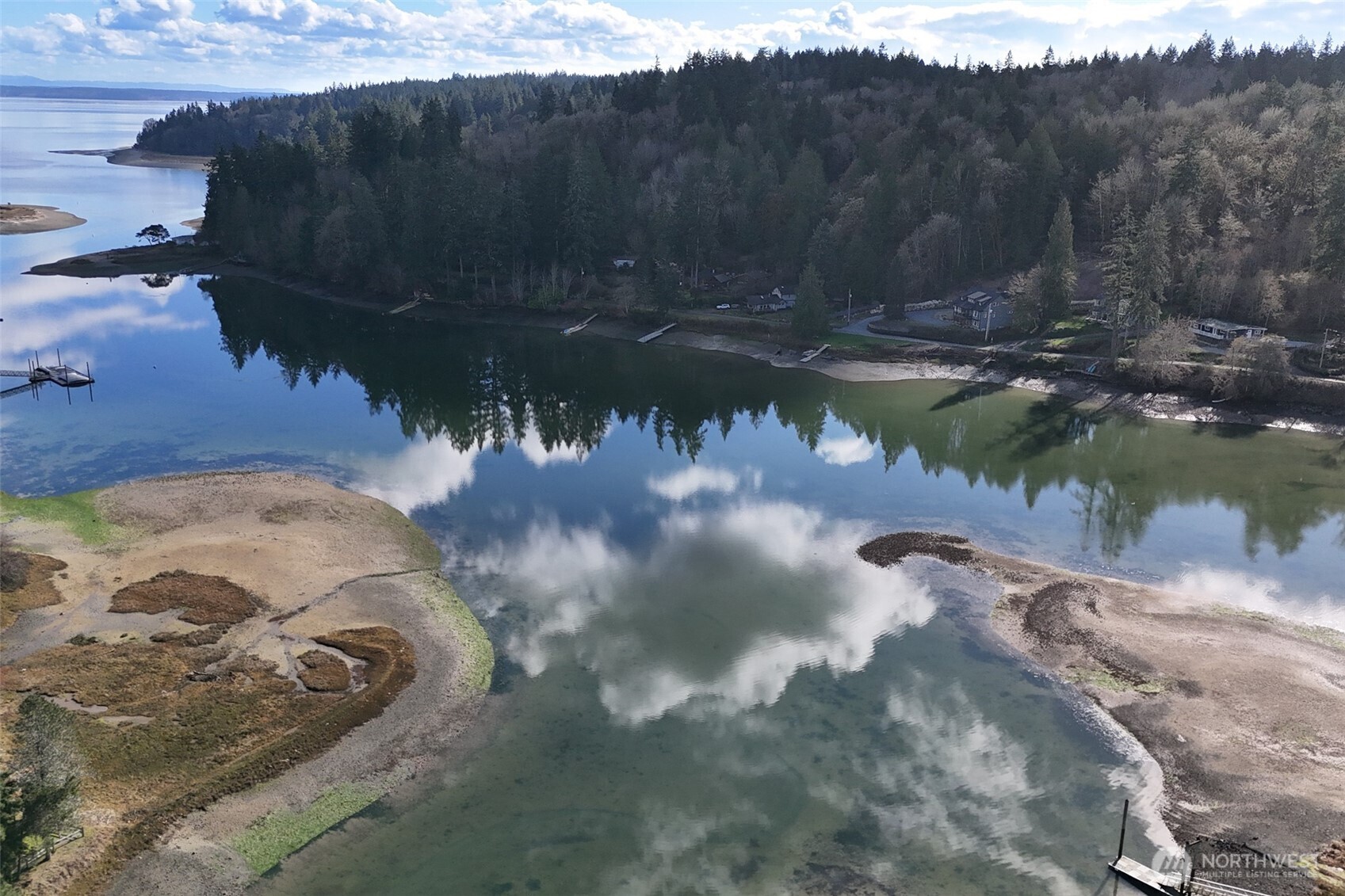 9406 Glencove Road NW, Gig Harbor, WA 98329