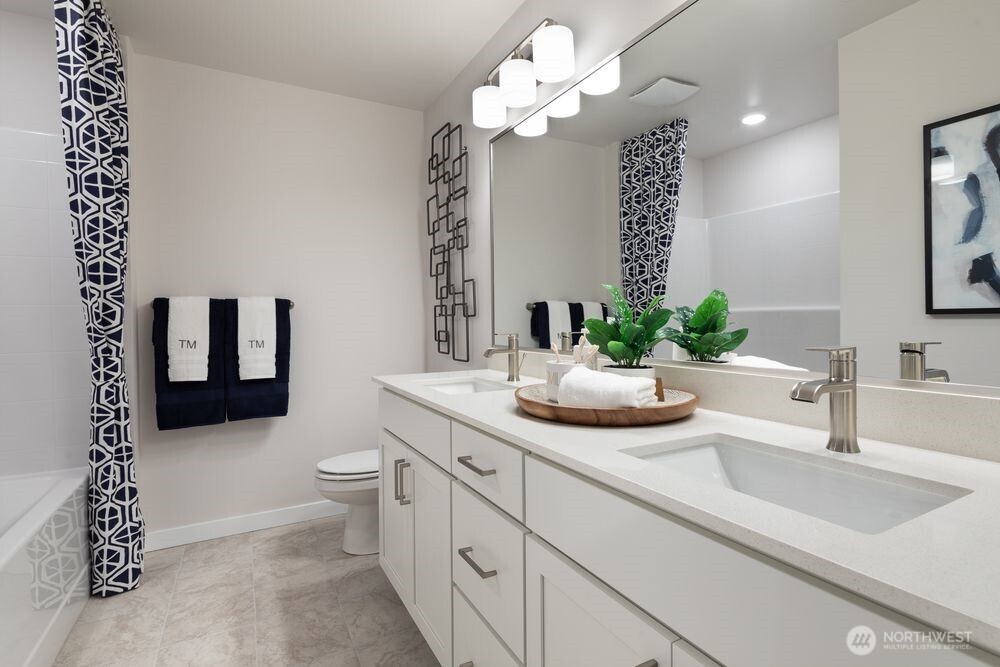 13205 NE 127th Way #C, Kirkland, WA 98034