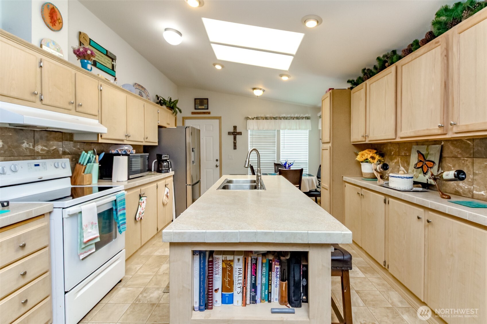 2101 S 324th Street #138, Federal Way, WA 98003